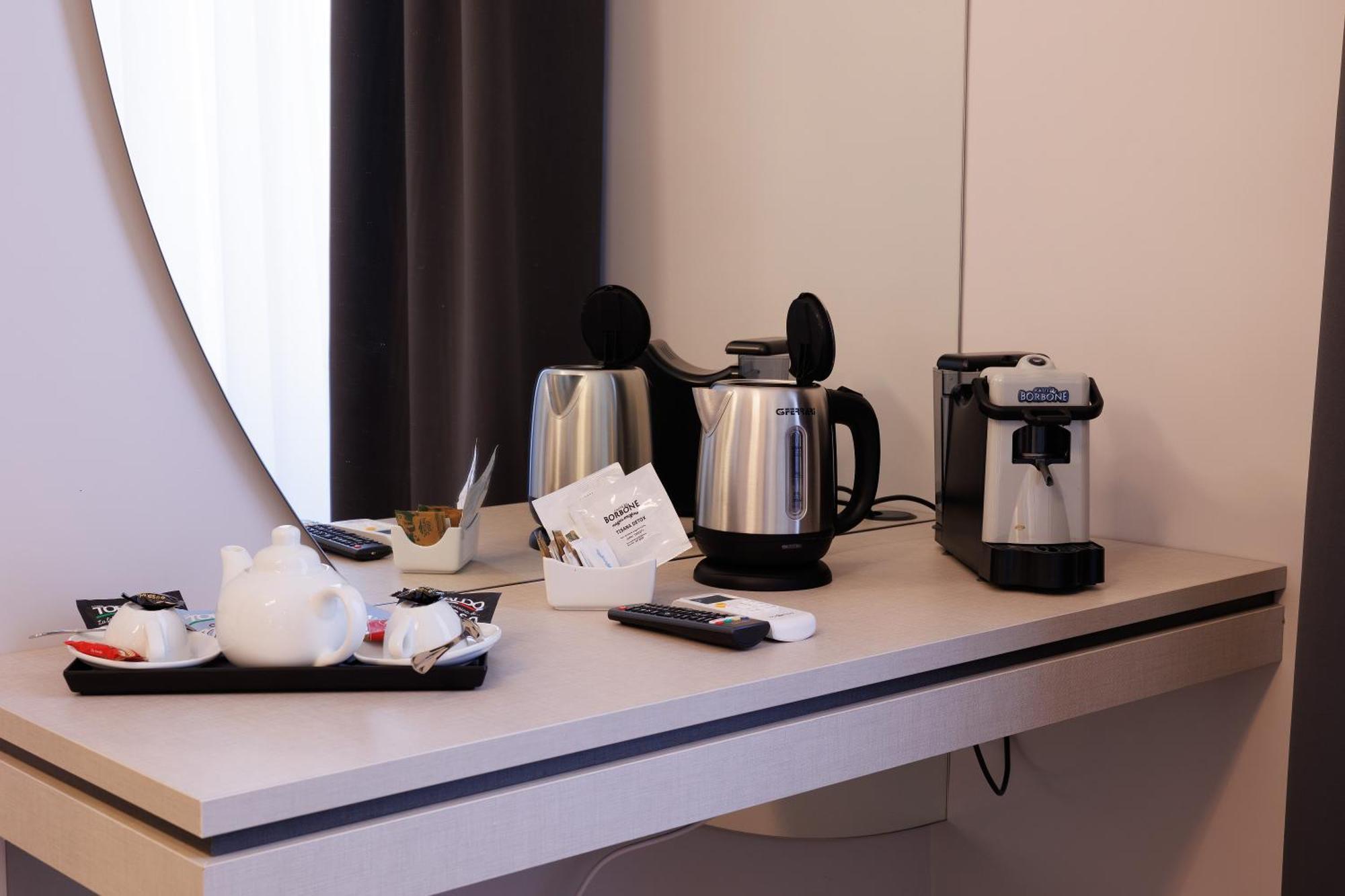 Maria Maruzzella B&B Luxury Suites Napoli Ngoại thất bức ảnh