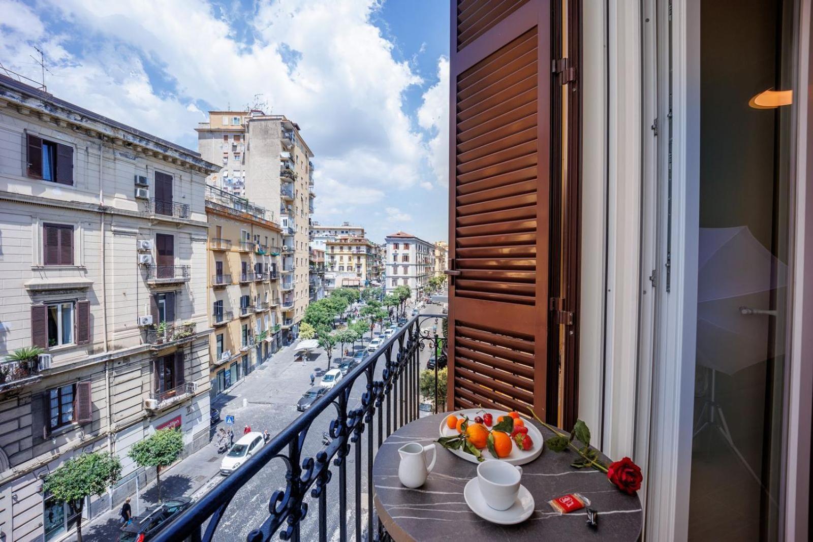 Maria Maruzzella B&B Luxury Suites Napoli Ngoại thất bức ảnh