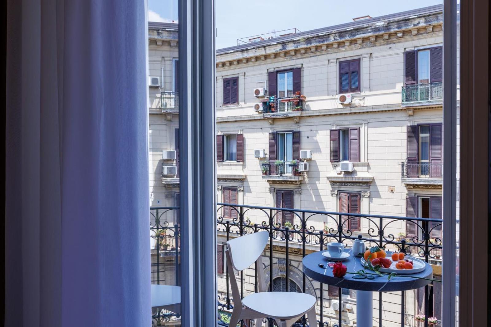 Maria Maruzzella B&B Luxury Suites Napoli Ngoại thất bức ảnh