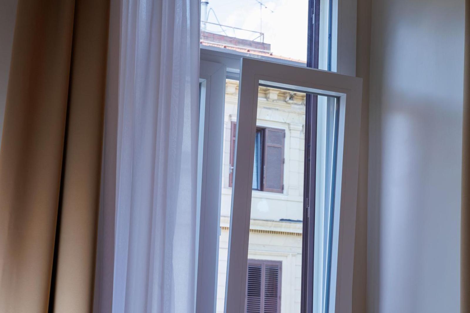 Maria Maruzzella B&B Luxury Suites Napoli Ngoại thất bức ảnh