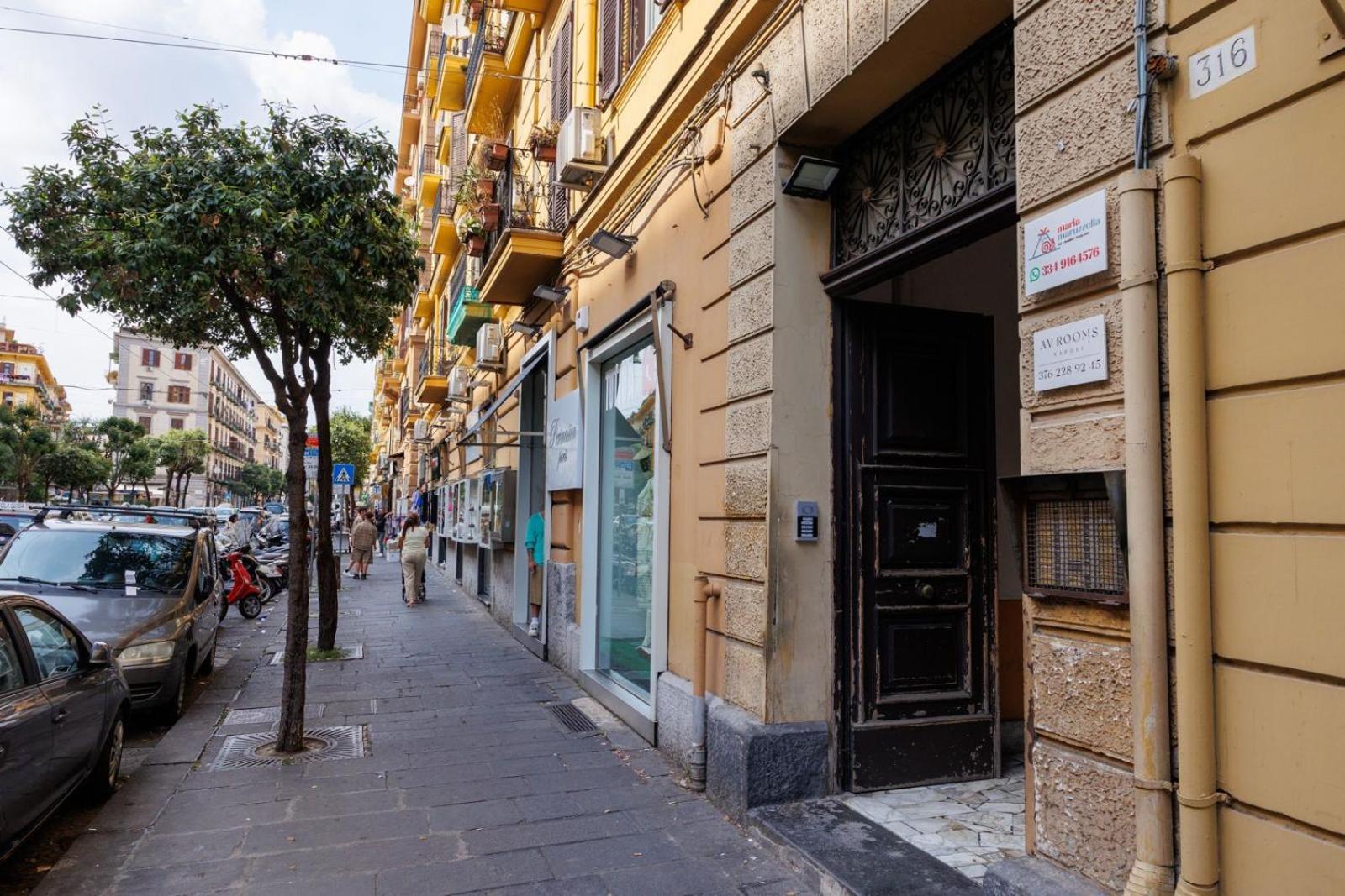 Maria Maruzzella B&B Luxury Suites Napoli Ngoại thất bức ảnh