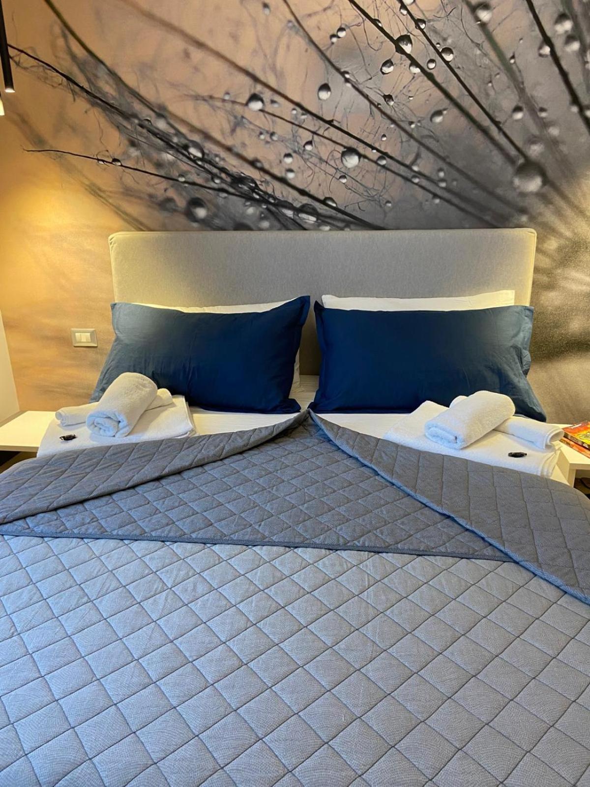 Maria Maruzzella B&B Luxury Suites Napoli Ngoại thất bức ảnh